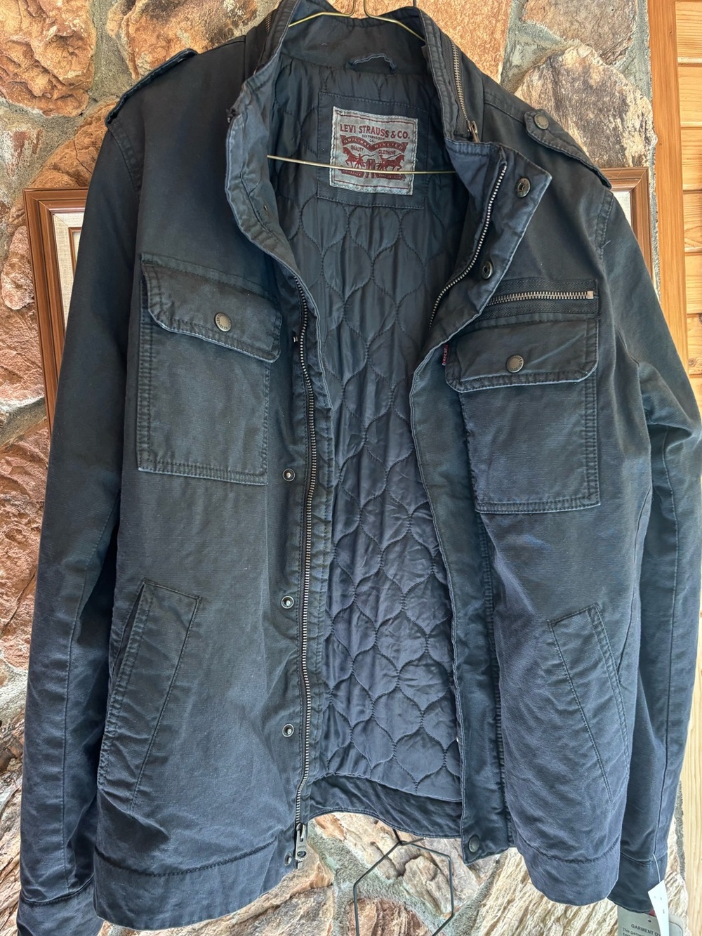Levi's Men's Dark Gray Quilted Field Jacket